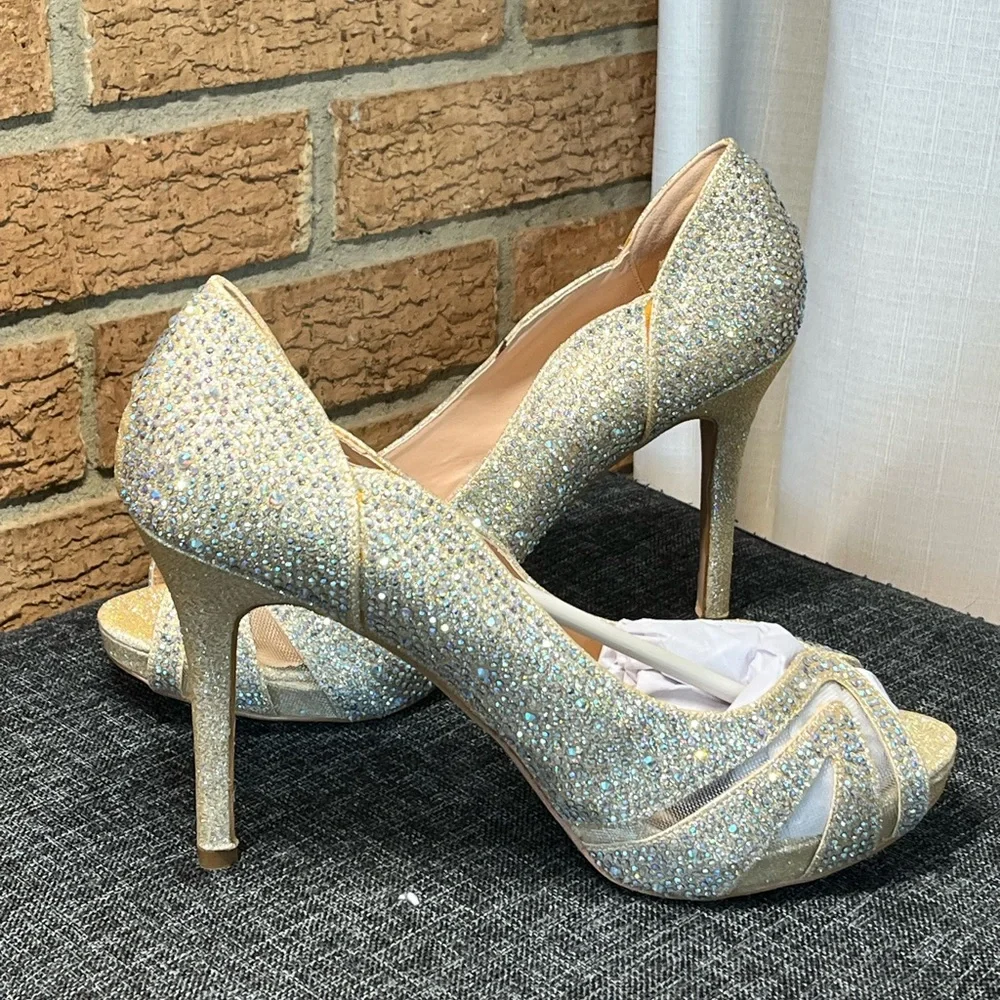 De Blossom Barbara Rhinestone Peep Toe Heels Gold Formal Wedding Size 9 NEW